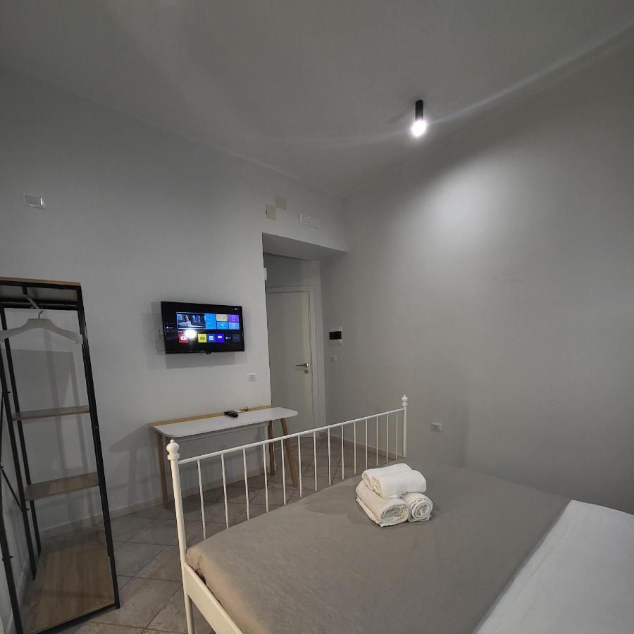 Vulcania Rooms نابولي المظهر الخارجي الصورة