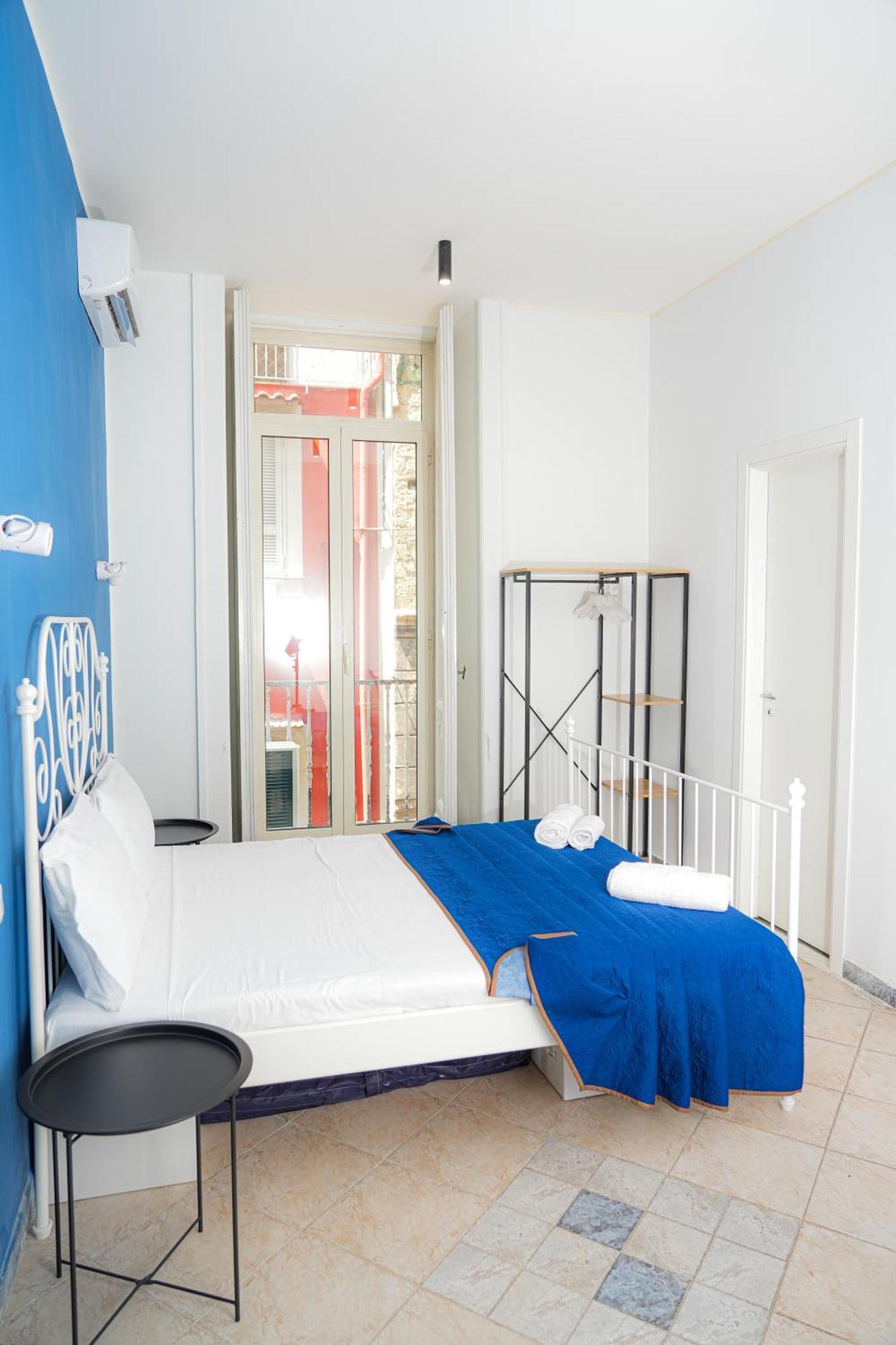 Vulcania Rooms نابولي المظهر الخارجي الصورة